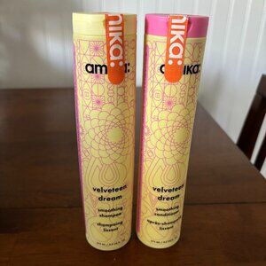**2 SETS** Velveteen Dream amika Shampoo/Conditioner